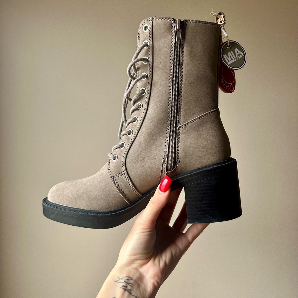 MIA Heeled Combat Boots - Picture 5 of 6